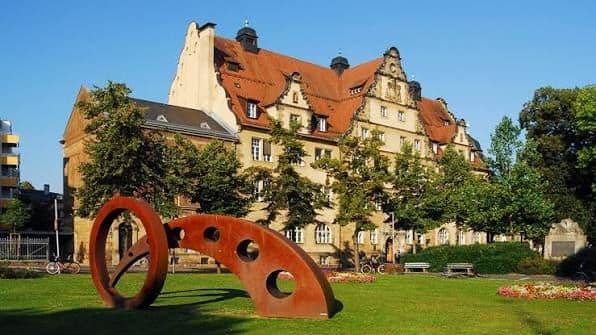 Bamberg Otto Friedrich Üniversitesi (Otto-Friedrich-Universität Bamberg)