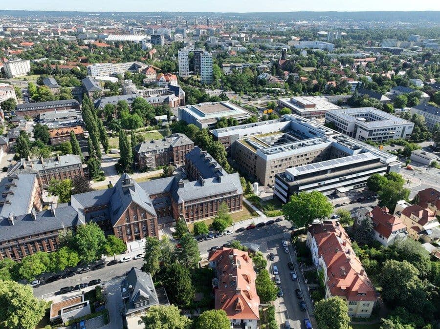 Dresden Teknik Üniversitesi (Technische Universität Dresden)