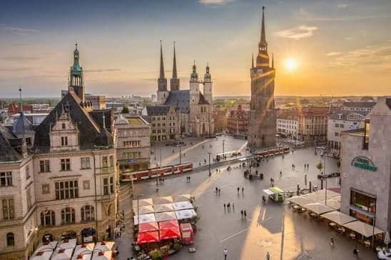 Halle (Saale)