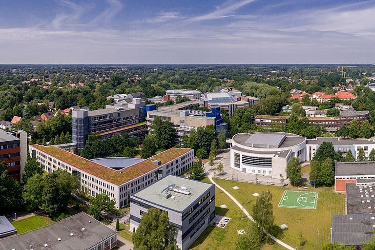 Oldenburg Carl von Ossietzky Üniversitesi (Carl von Ossietzky Universität Oldenburg)
